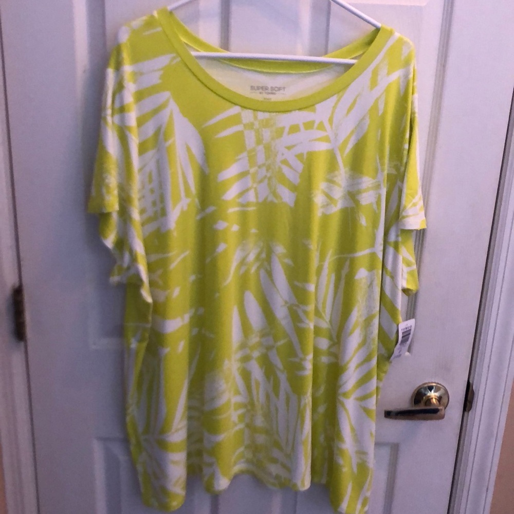 Super Soft by Torrid Chartreuse Top Tunic Sz 5X